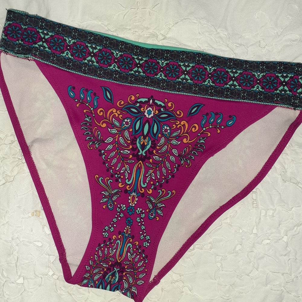 Victoria Secrets Bohemian print bikini bottoms
